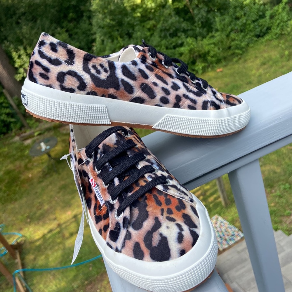 SUPERGA NWT Leopard multi print size 37